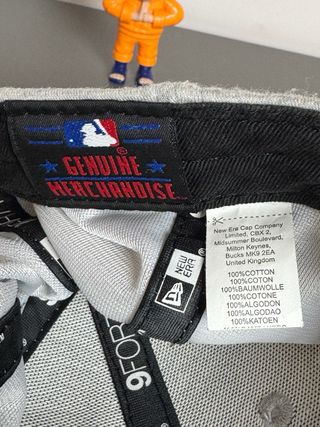 Gorra New Era Gris Talla S/M Unisex