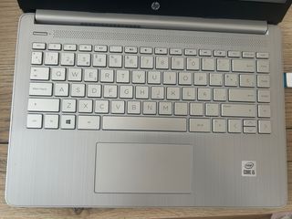 Portátil HP 14s Intel i5 Plata