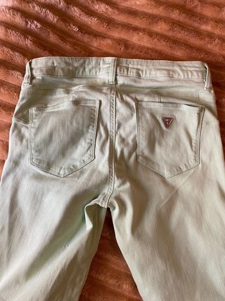 Lote Pantalones Zara y Guess