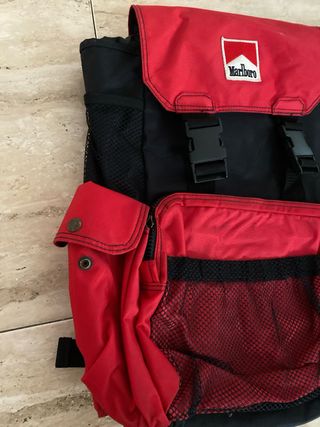 Mochila Marlboro Roja y Negra