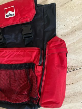 Mochila Marlboro Roja y Negra