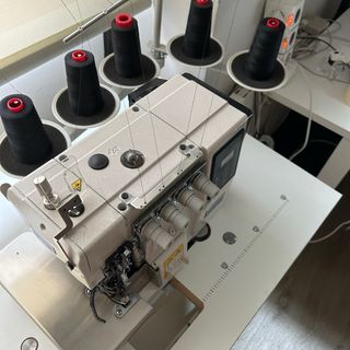 Remalladora industrial 5 hilos Otsuki OT-RM95-D