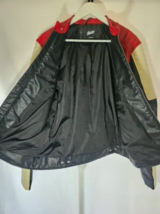 Chaqueta Racing Tricolor con Parches