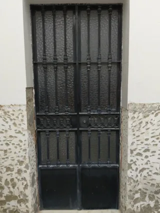 Cancelas de hierro con cristal