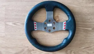 Volante y pedales Logitech G27 Modificado