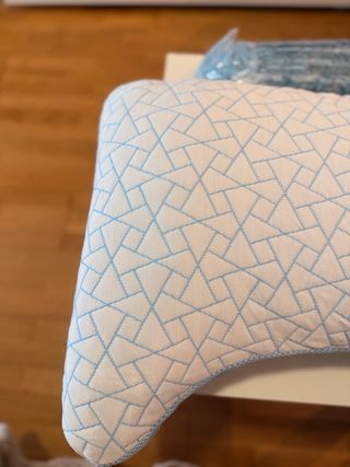 Almohada Cervical Viscoelástica Ajustable