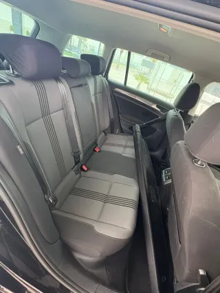 Volkswagen Golf Ranchera Negro