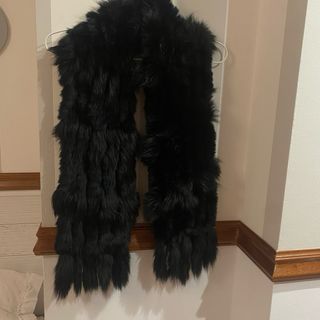 Bufanda Piel Zorro y Conejo Negra