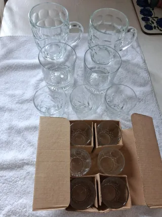 Vasos de whisky con diseño de montaña