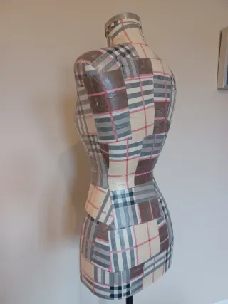 Busto Maniquí Vintage Tartán - Diseño Exclusivo