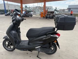 Yamaha D'elight 125 Negra