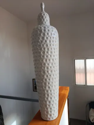 Jarrón blanco brillante diseño