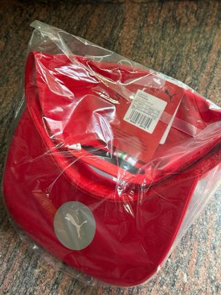 Gorra Ferrari Charles Leclerc
