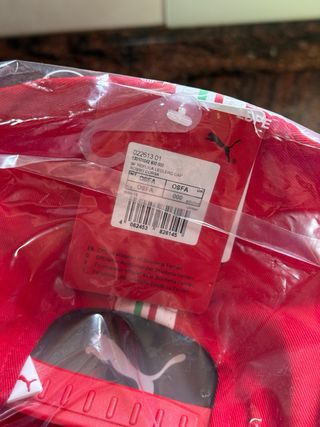 Gorra Ferrari Charles Leclerc