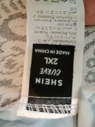 Camisa estampada mujer entretiempo