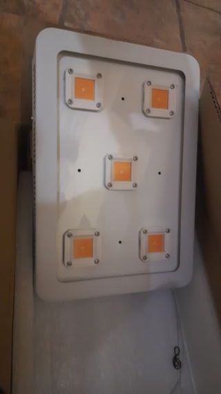 Luz LED cultivo 1500W + Armario 100x100x200