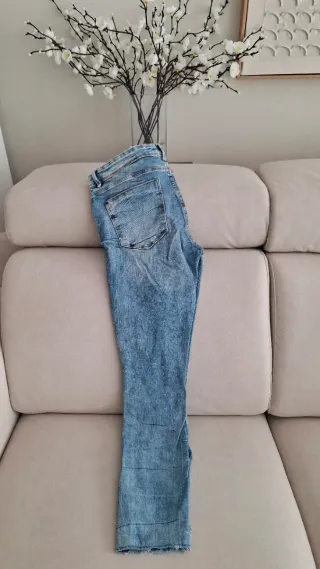 Pantalón vaquero mujer pitillo desgastado elastan