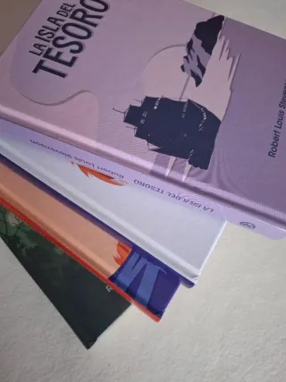 Libros 4 tomos de novelas de viajes y hazañas