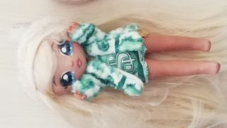 Bambola Surprice Na Na con borsa