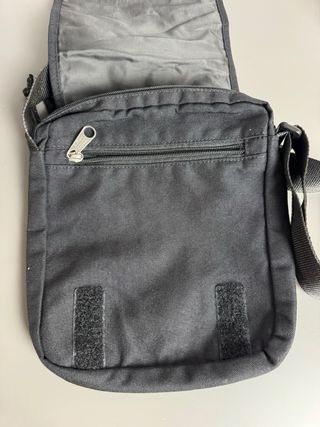 Bandolera Eastpak Negra - Impecable