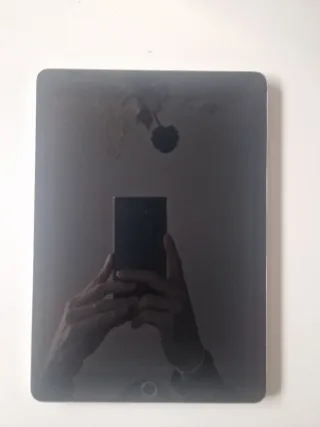 iPad 6ta Gen Plata Casi Nuevo