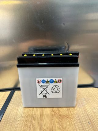 Yuasa YB7-A Yumicron Batería de 12V