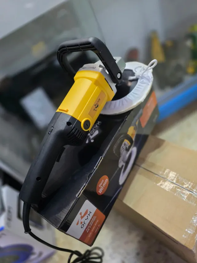 Pulitrice per auto Oryx 1300W