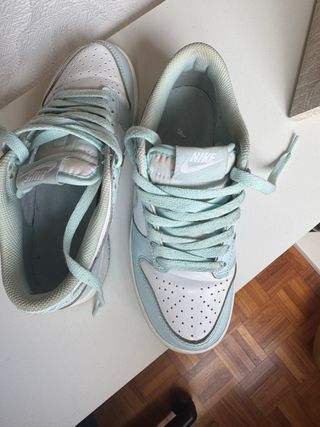 Nike Dunk Azul y Blanco, talla 36,5.