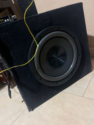 Subwoofer Amplificado Coche Negro