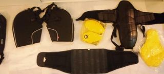 3 Cascos Moto semi nuevos, Giaqueta, guantes de mo