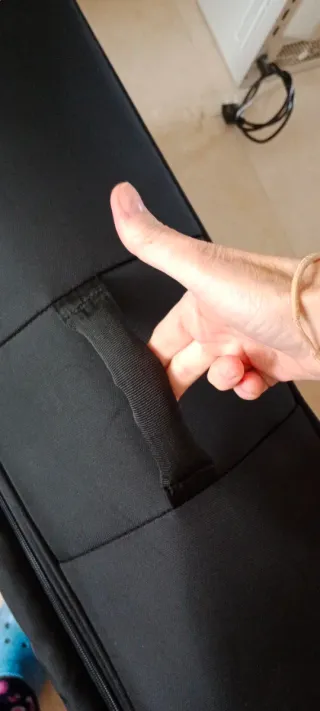 Maleta grande negra con ruedas Primark