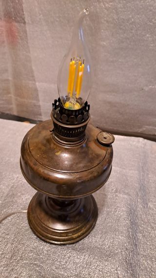 Antica Lampada a Olio in OTTONE Elettrificata