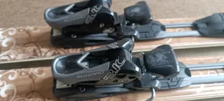 Esquís Dynastar Val d'Isere para mujer 165 cm.