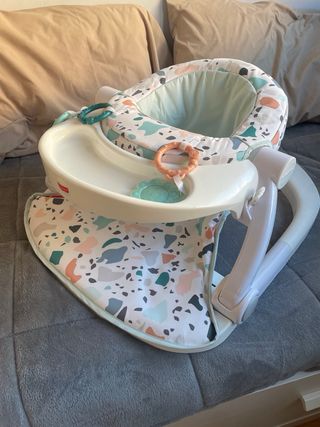 Hamaca Fisher Price Sit-Me-Up con Bandeja