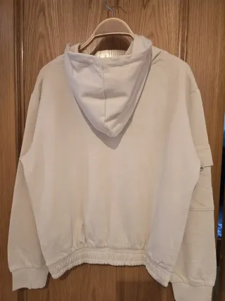 SUDADERA CON ETIQUETA.MINNIE MOUSE.TALLA 40/42