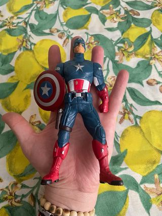 Action Figure Captain America Hasbro 2011
