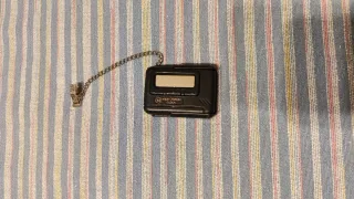 Confezione di 37 cellulari vintage: Alcatel, Nokia, Samsung..