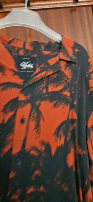 Camisa Yaliss Estampado Palmeras Naranja Negra