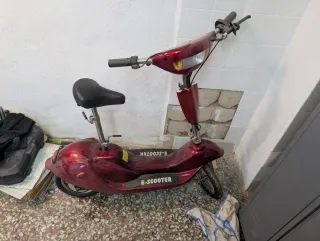 Scooter Eléctrica E-Scooter Roja