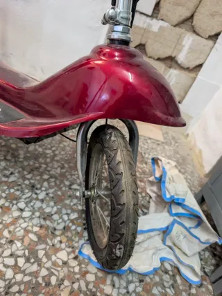 Scooter Eléctrica E-Scooter Roja