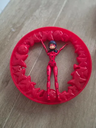 Muñeca Ladybug con Sonidos