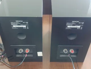 Denon N8 con altavoces