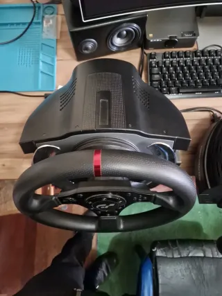 Volante Thrustmaster T500RS: