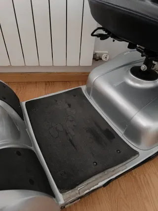 Scooter eléctrico Invacare movilidad reducida