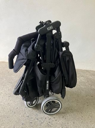 Silla de paseo baby monsters Kuki negra