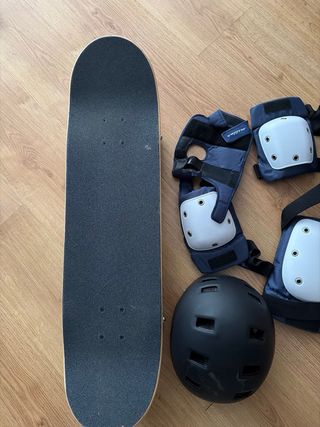 Tabla de skate Santa Cruz + protecciones