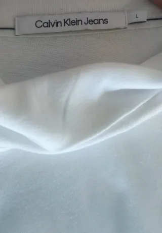 Camiseta manga larga Calvin Klein cuello Alto.