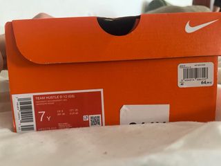 Zapatos Nike Rojos y Negros Talla 40