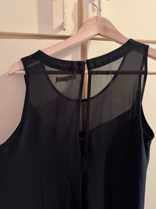 Vestido largo negro con abertura