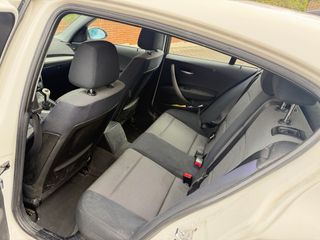 BMW 118d 122cv. 2005